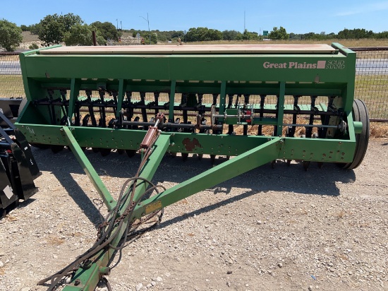 Great Plains Solid Stand 13 Graindrill 20 Drop 8'' Spacing Double Disc with Press Wheels and