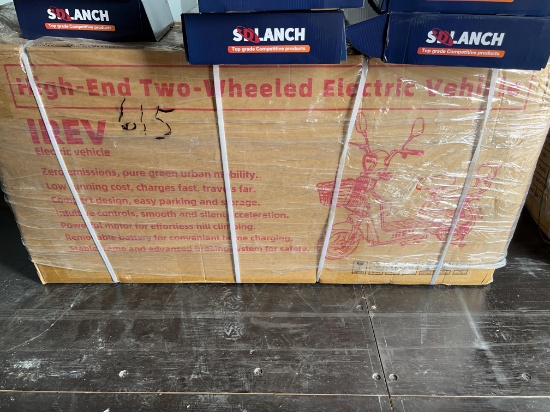 IREV Electric Two Wheel Scooter Unassembled