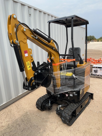 RT15R Mini Excavator Gas Powered