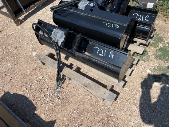 Tilting Excavator Bucket 39'' SOLD ONE PER LOT