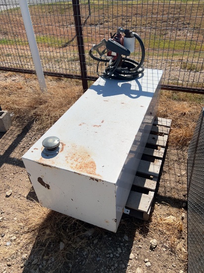 Approx 100 Gallon Fuel Tank with Filrite 12V Pump Tank and Pump are Good