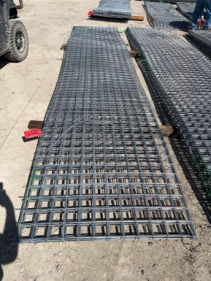 10 Panels - 20' - 4 x 4 Welded Wire Panels 48'' SOLD BY THE PANEL TEN TIMES THE MONEY MUST TAKE ALL