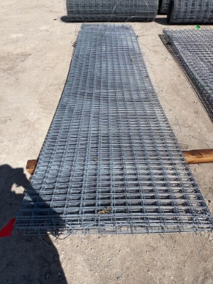 17 Panels - 16' - 2 x 4 Welded Wire Panels 48'' SOLD BY THE PANEL 17 TIMES THE MONEY MUST TAKE ALL