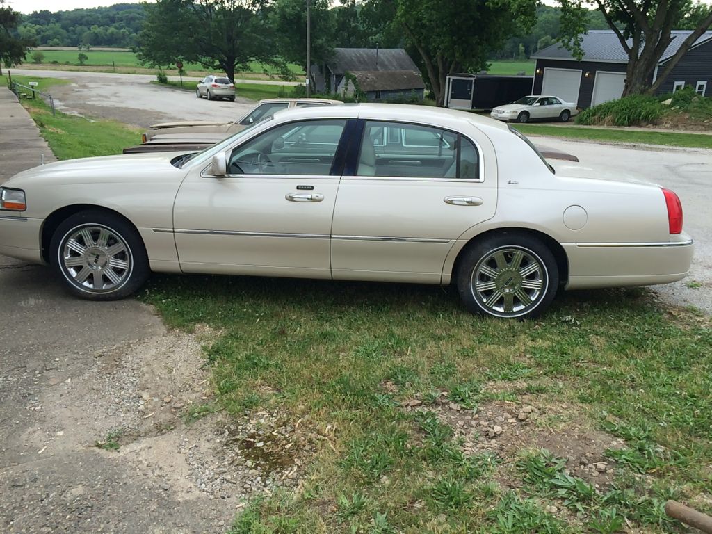 2003 Lincoln Town Car Cartier Proxibid