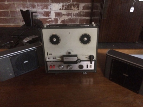 Sony TC 200 tape recorder and reel to reel player