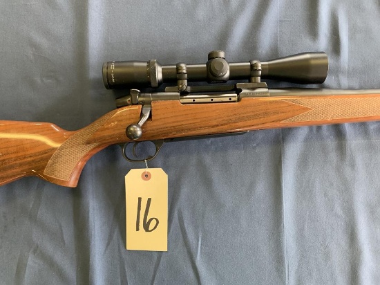 Weatherby Mark V 300 Win Mag Rifle
