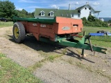 New Idea Manure Spreader