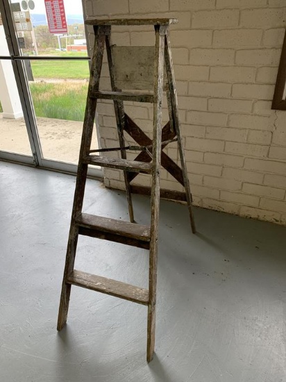 Ladder