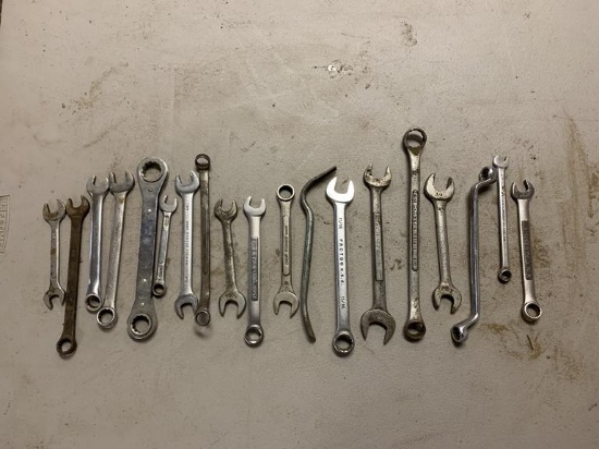 Lot of various sized Wrenches