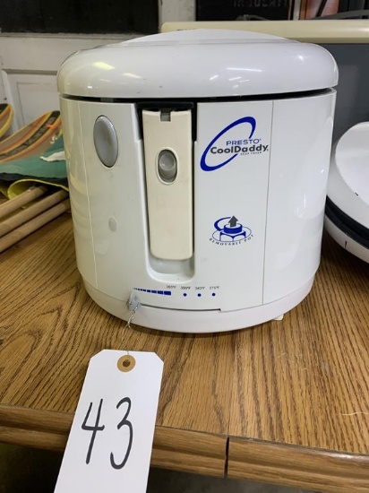 Presto Cool Daddy Deep Fryer