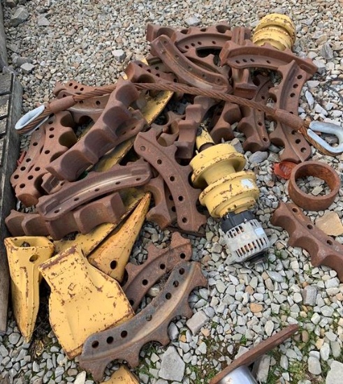 Skid of Miscellaneous CAT Parts