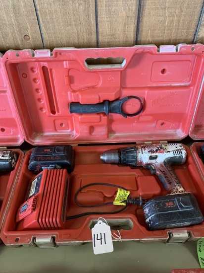 MILWAUKEE HAMMER DRILL
