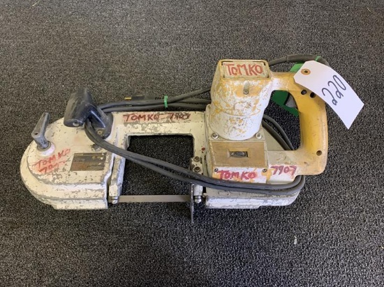 DEWALT BAND SAW