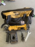 DEWALT GRINDER
