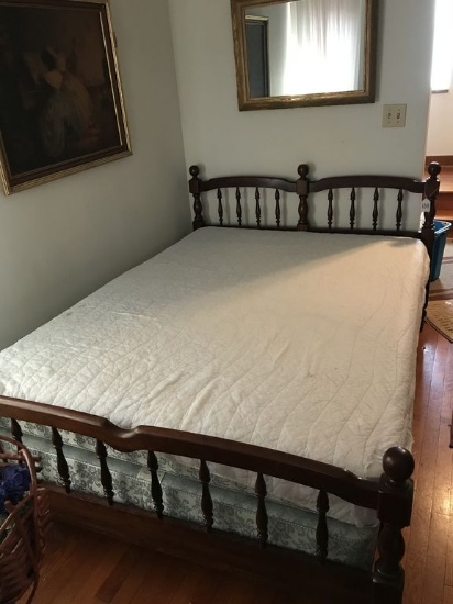Full Size Bed