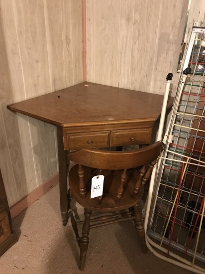 Corner Desk and Chair