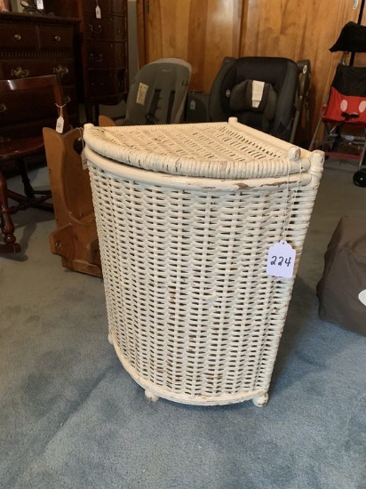 Wicker Clothes Hamper