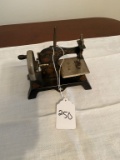 Functioning Hand Crank Sewing Machine