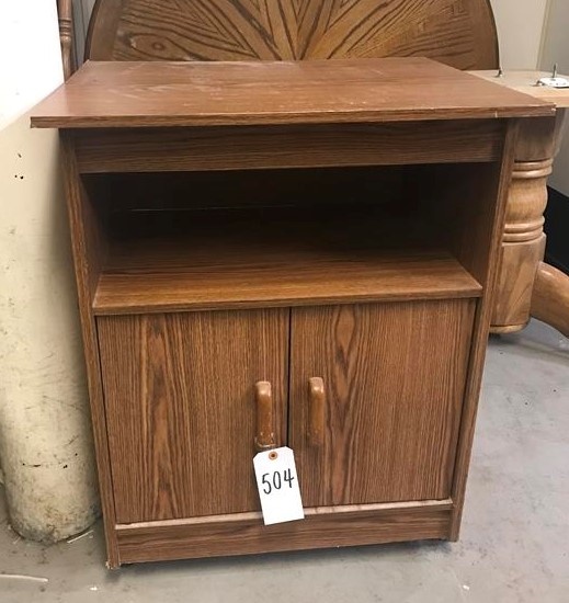 End Table on Wheels