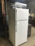 GE Refrigerator