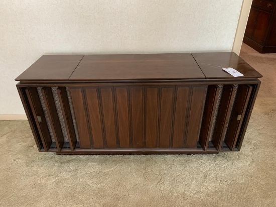 Zenith Stereo