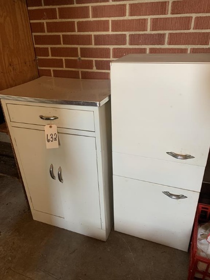 2 Cabinets