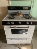 Montgomery Ward Oven