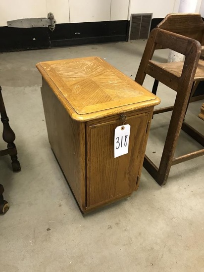 End table magazine rack