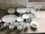 Noritake dish set