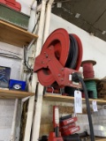 Retractable air hose