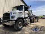 2014 Freightliner 114SD
