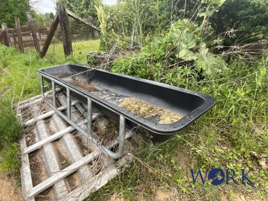 Cattle Feeder