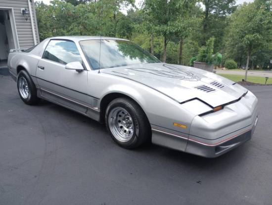 1985 Pontiac TransAm 305-4