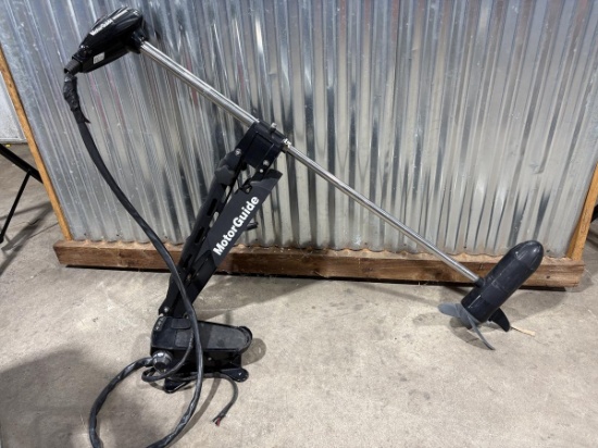 MotorGuide Bow-Mount Foot-Controlled Freshwater Trolling Motor