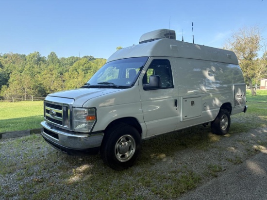 2012 Ford E-350 SD