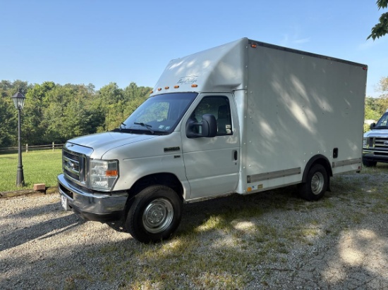 2012 Ford E-350 SD