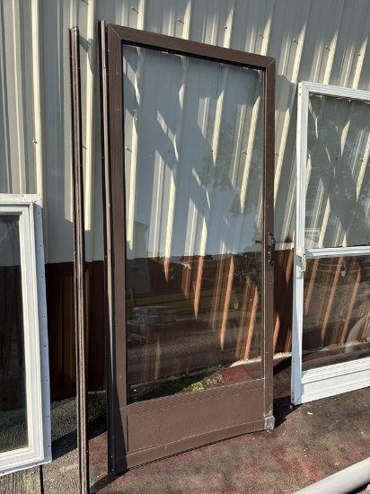 34" Storm Door