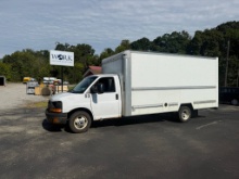 2014 GMC Savana 3500 Box Truck