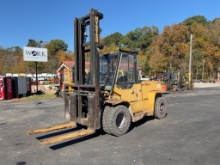 Hyster H155XL Forklift With Cab