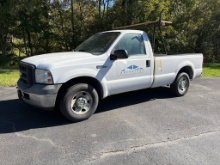 2006 Ford F-250 XL Regular Cab Pickup Truck