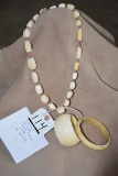 2 Ivory Braclets & 1 Ivory Necklace (3x$) (tex Res Only)