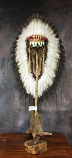 FULL SIZE VICTORY HEADDRESS Artist -Russ K MAKES ALL HEADRESSES FOR KEVIN COSTNERS MOVIES AND CABLE