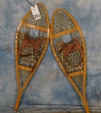 PAIR OF SNOW SHOES