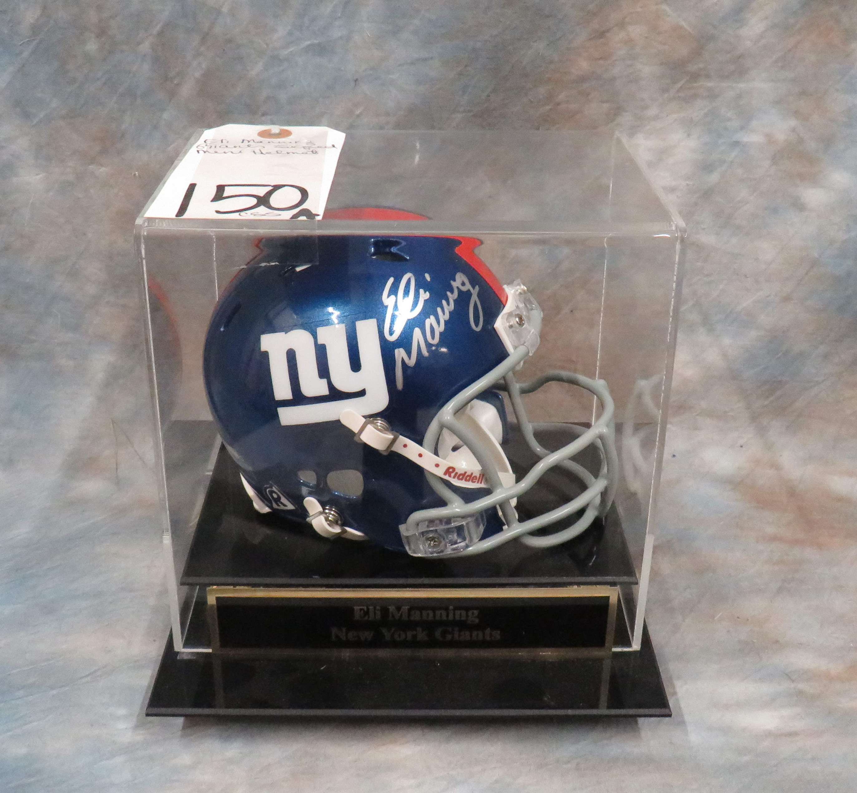 : New York Giants NFL Helmet Shadowbox w/Eli Manning