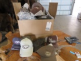 BOX OF DUCK COMMANDER HATS (1X$)