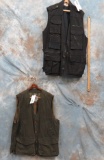 2 HUNTING VESTS SZ XL (2X$)
