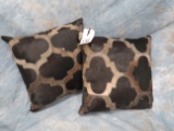 2 COWHIDE PILLOWS (2x$)  TAXIDERMY