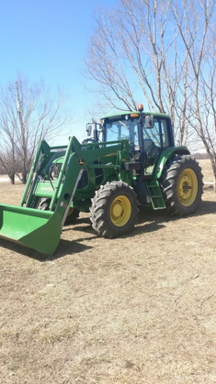 Farm Auction, Tractor, Combine, Semi, Trailers