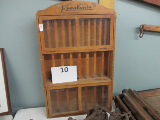 Frankonia display cabinet