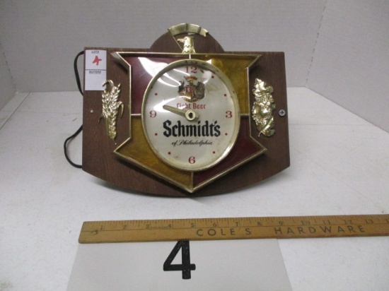 Schmidt light beer clock